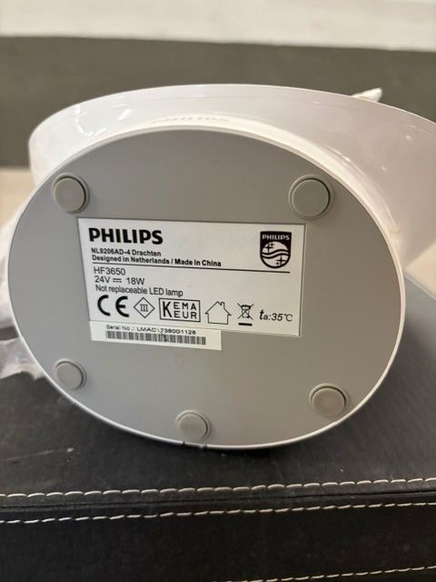 Sveglie: Philips Tageslichtlampe / Radiowecker – Usato da Domat/Ems venduto da chrislassi 2