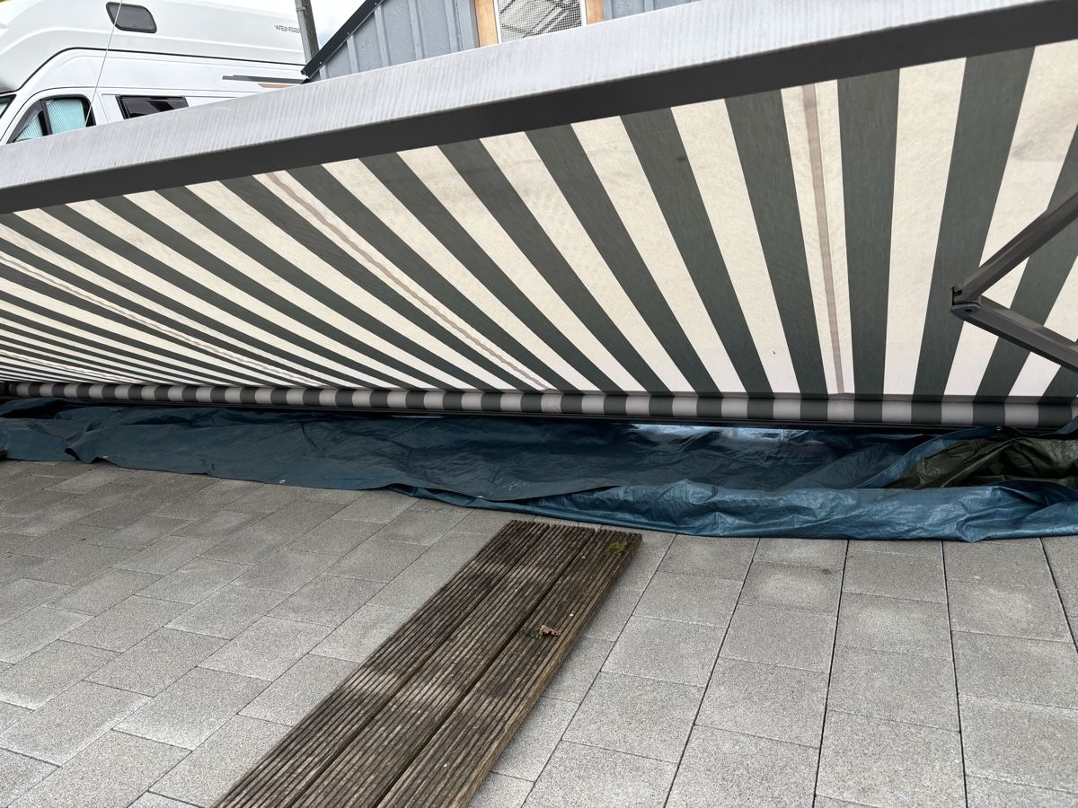 Stobag Markisen: Sonnenstore, Kassettenmarkise, Tendabox – Gebraucht aus Kägiswil von Megafi56 1
