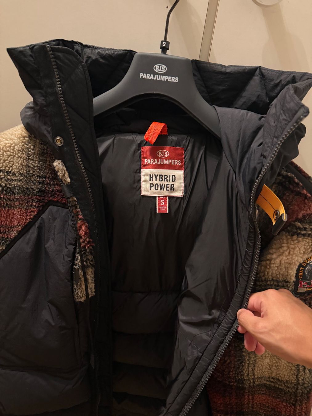 Parajumpers Jacken: Parajumpers (plaid-panel quilted jacket) – Neu (gemäss Beschreibung) aus Zürich von Fuentes 1