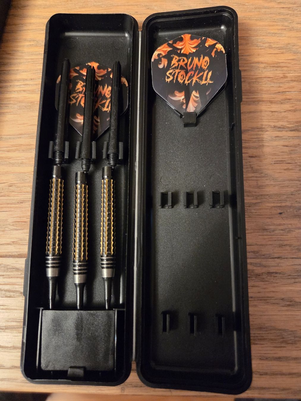Freccette: Darts Bruno Stockll – Nuovo (secondo la descrizione) da Engelberg venduto da ursdemar89 2