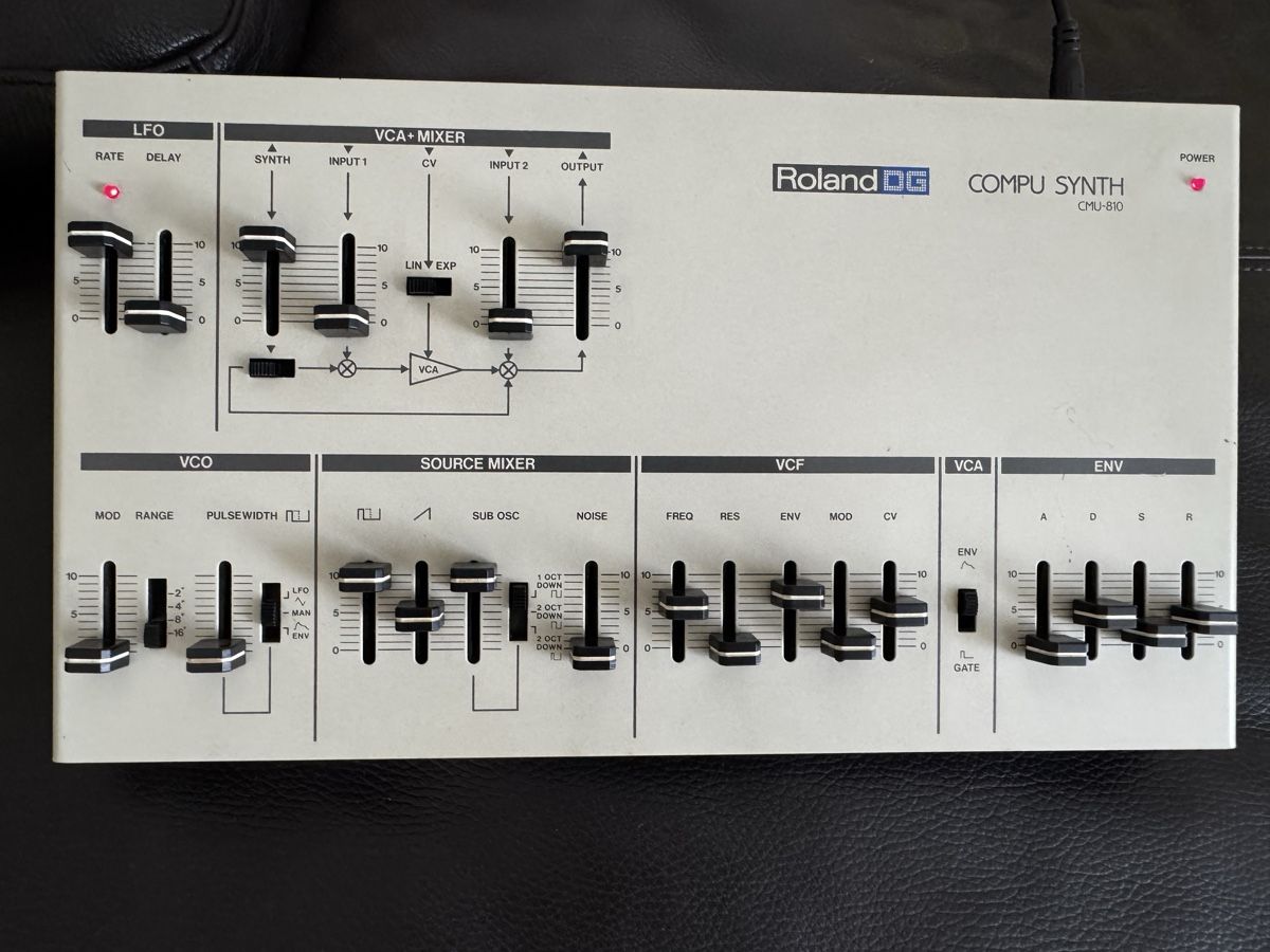 Roland Musikinstrumente: Roland DG - CMU-810 Compu Synth - Synthesizer – Gebraucht aus Zürich von 1cut2