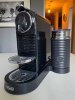 De Longhi Citiz&Milk Nespresso Kaffeemaschine schwarz