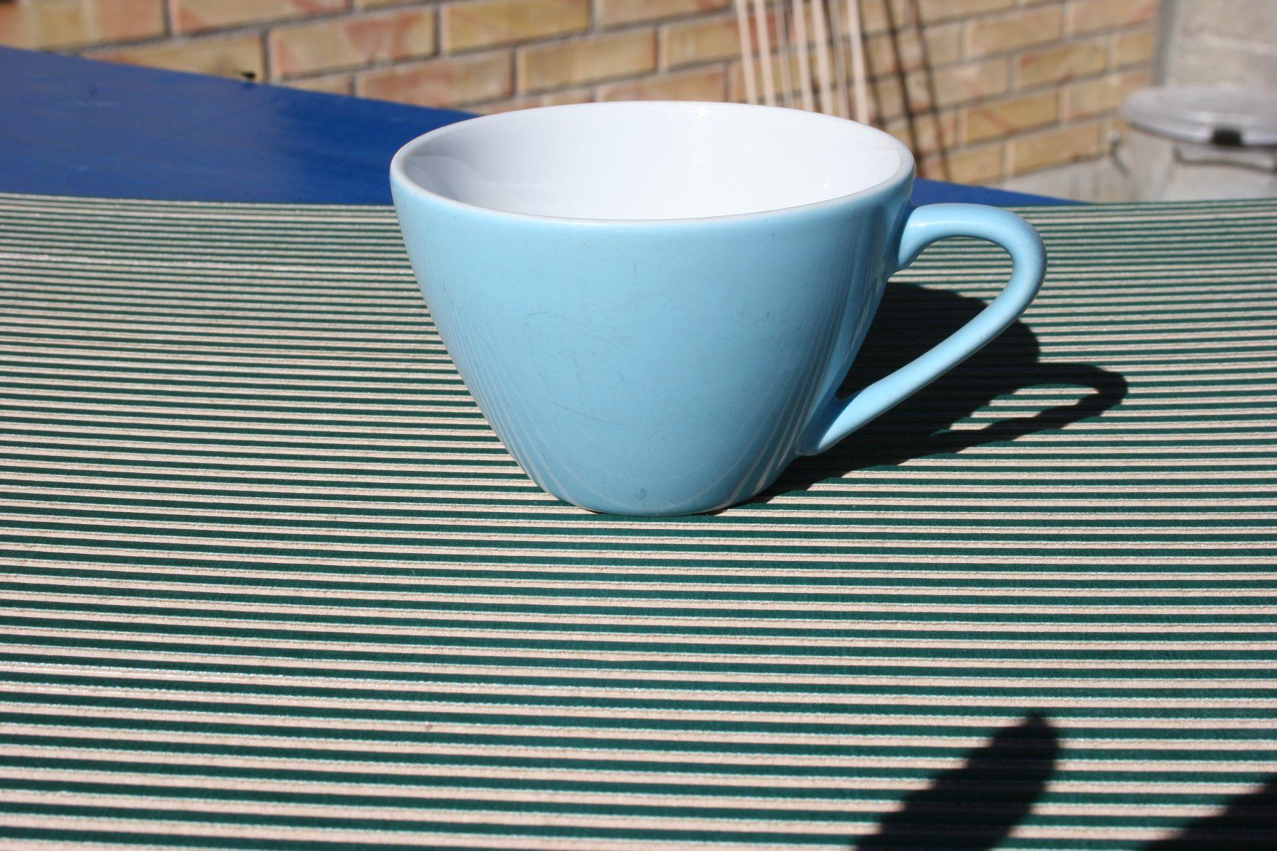 Rössler Tassen: RÖSSLER TASSE HELLBLAU – Gebraucht aus Wauwil von Pneuedy 1