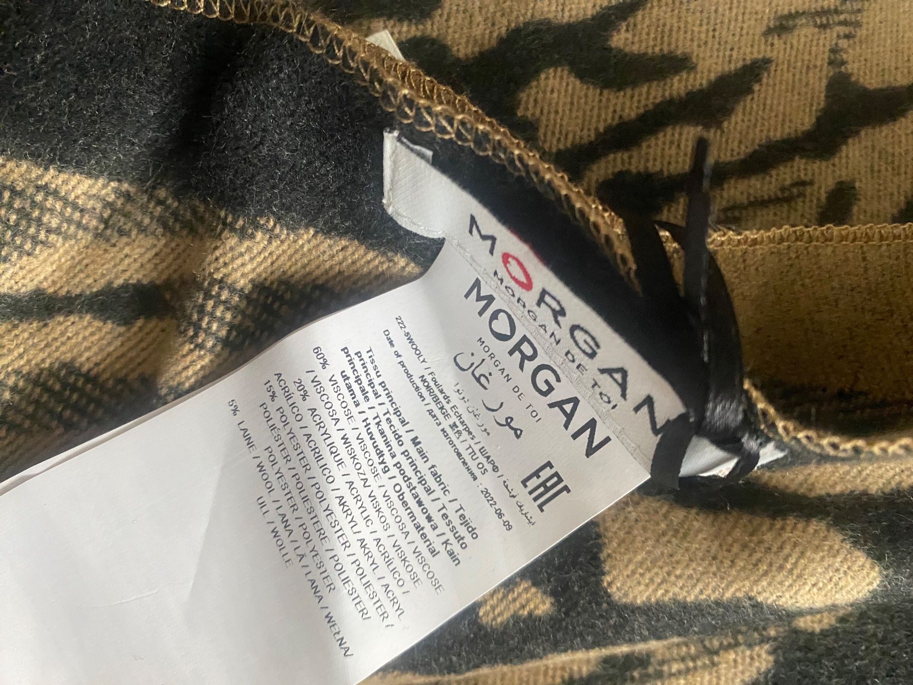 Foulard & Sciarpe: Étole – Nuovo e nell'imballaggio originale da Geneve venduto da pat_p76n 1