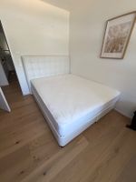 Bett weiss Kunstleder mit Kopfteil 160x200cm guter Zustand