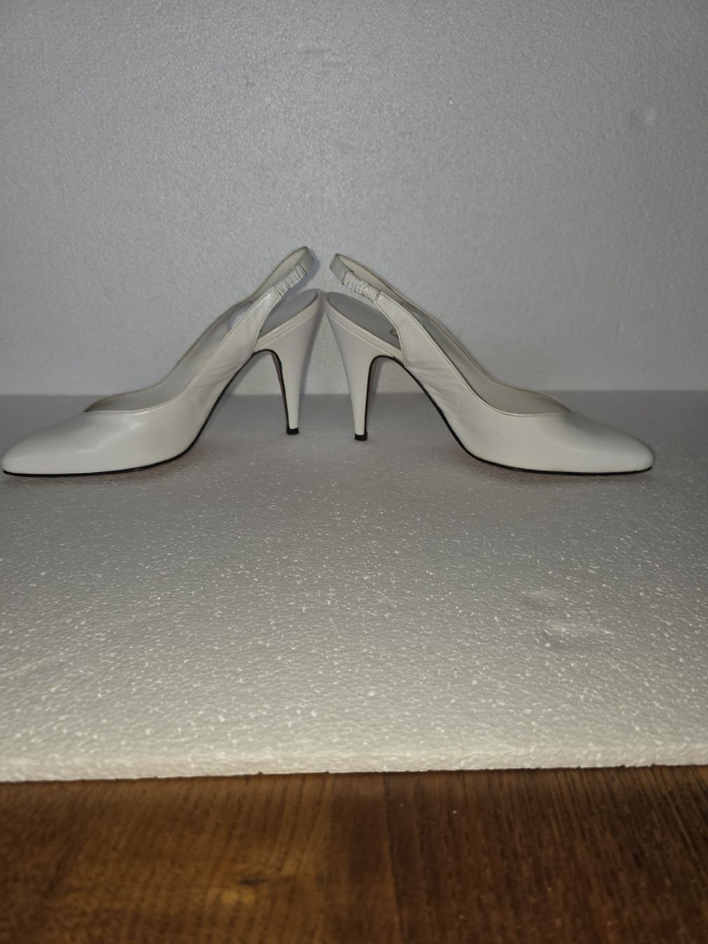 Chaussures femmes: Feliziani stile chanel bianche – D'occasion à calpiogna par dadalter 1