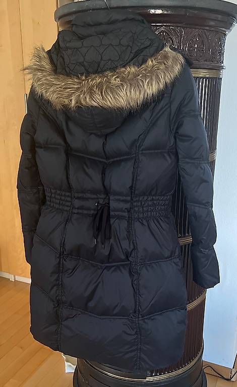 Giacche: TOMMY HILFIGER Daunenjacke schwarz M – Usato da Basel venduto da Findus78 2