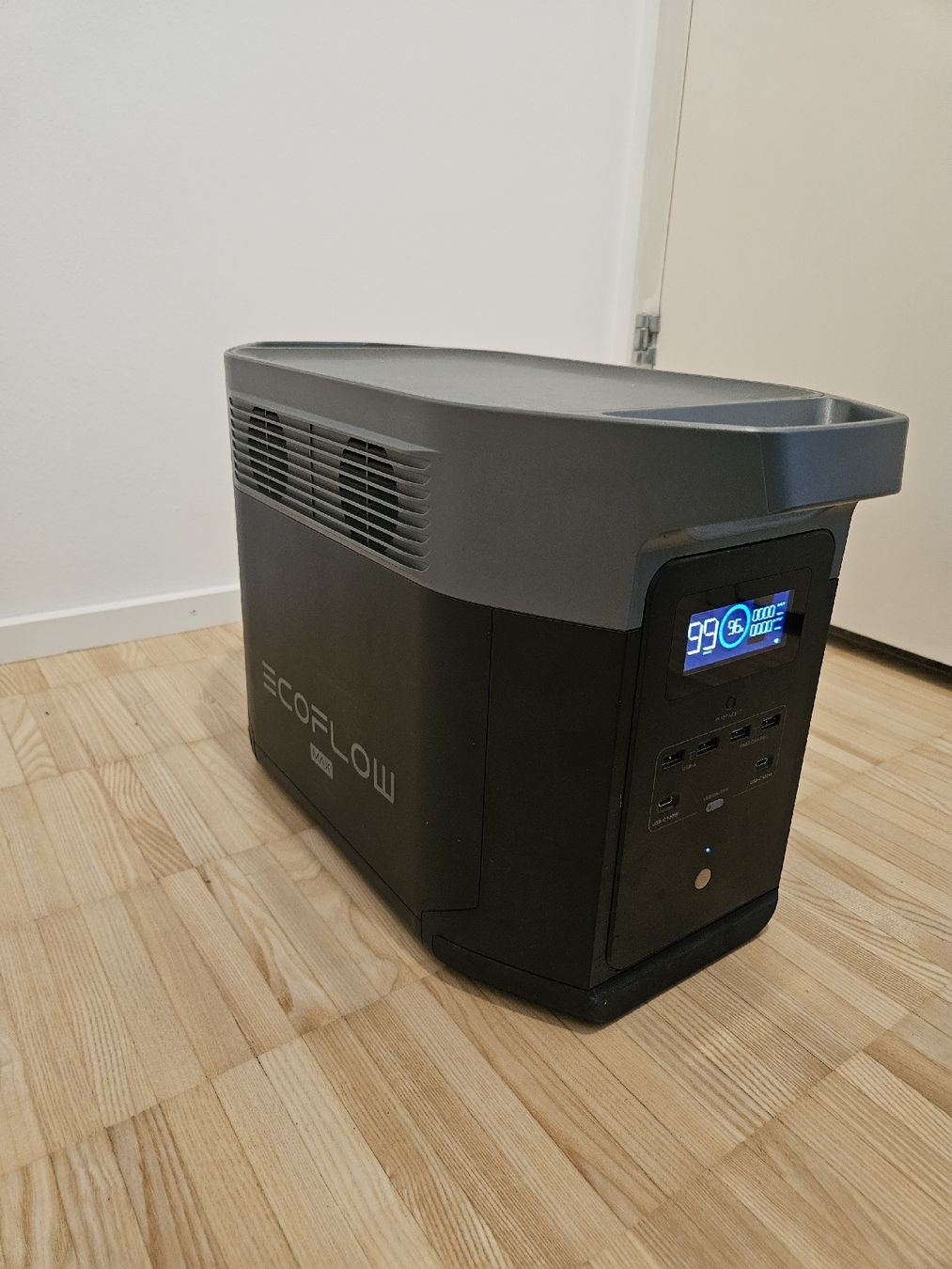 Ecoflow Batterie: Powerstation EcoFlow Delta Max 2000 – Usato da Domat/Ems venduto da Silvans_Offlineshop
