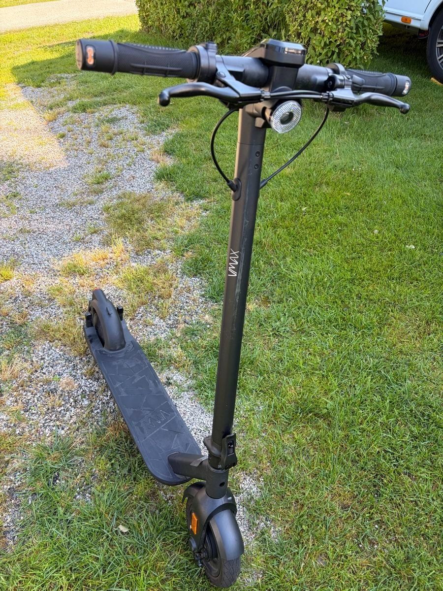 Scooters: VMAX VX5 Pro GT (20 km/h, 400 W, 40 km, Schwarz) – Gebraucht aus Wädenswil von Patriots 2
