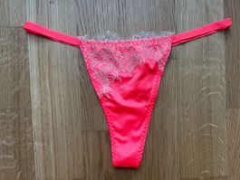 Victoria’s Secret Very Sexy Thong S NEW
