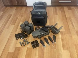 DJI Mavic 2 Pro Hasselblad  4 Akkus  Zubehör