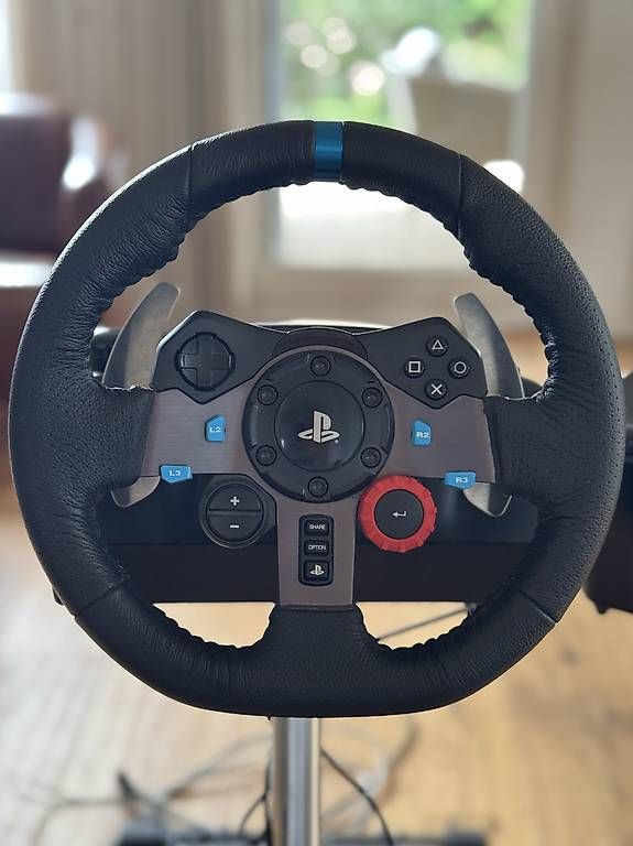 Controller: Logitech Steuerrad - wenig gebraucht  – Gebraucht aus Oberentfelden von bee_mp9d 2