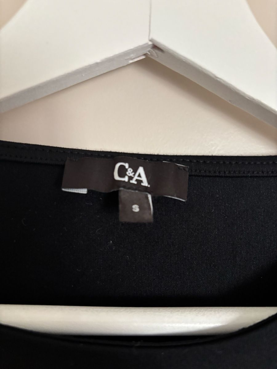 C&A Top: Schwarzes C&A Top, Grösse S – Usato da Arbon venduto da Viktoriaa 2