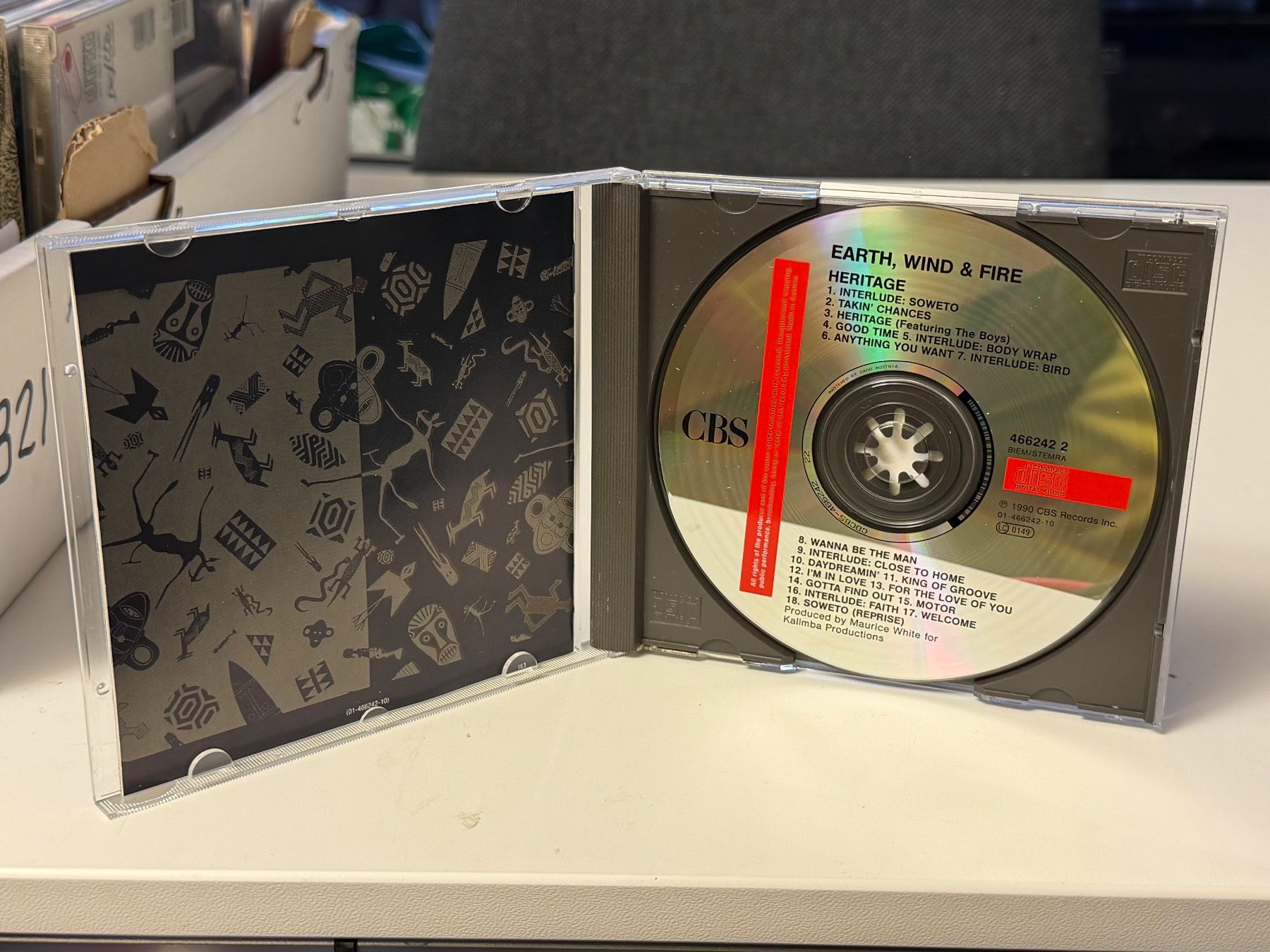 CD: Earth, Wind & Fire - Heritage - HB21D+ – Nuovo (secondo la descrizione) da Küsnacht ZH venduto da Jazztilldawn 2