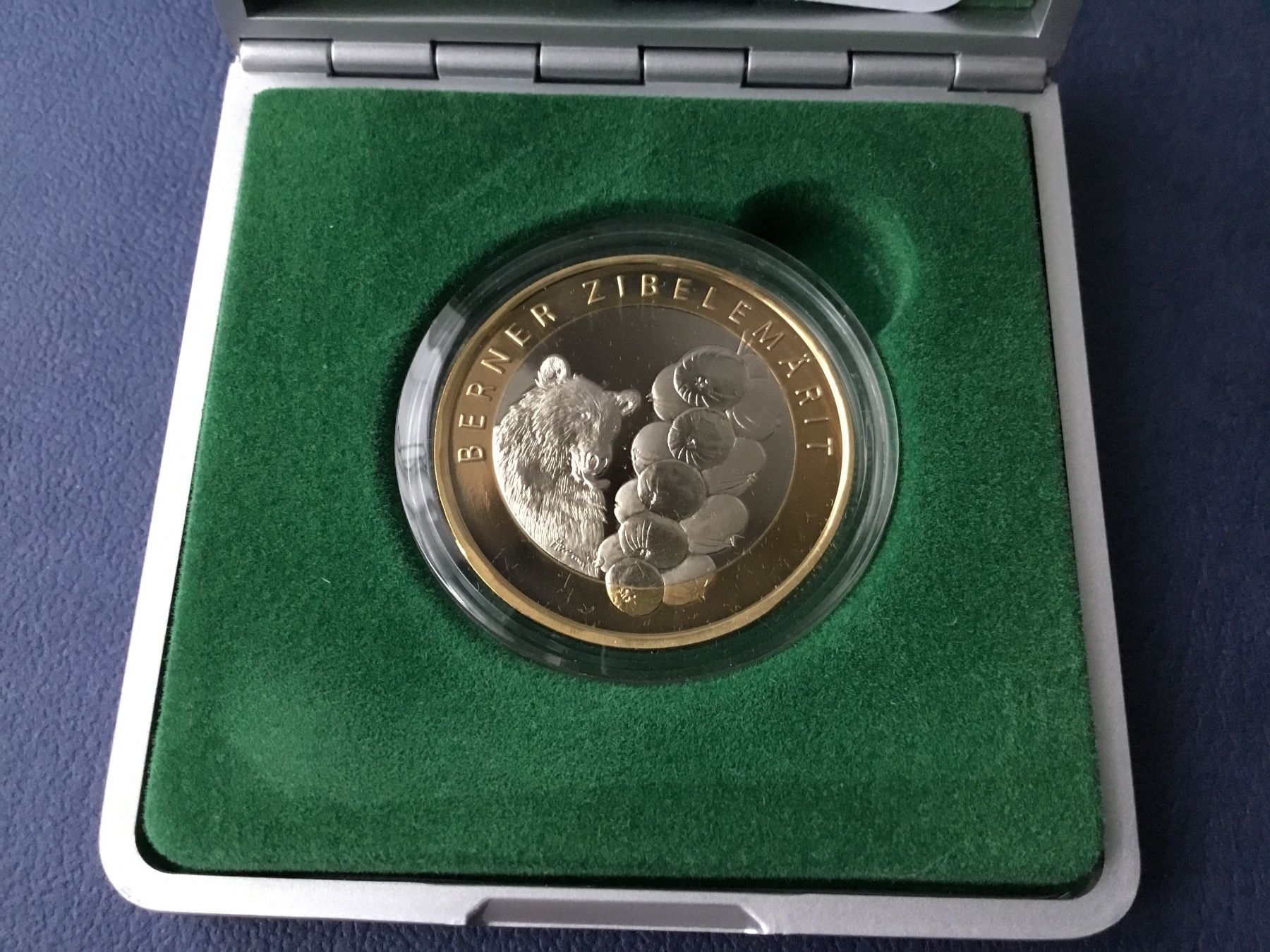 Tutti le monete: 10 Franken Berner Zibelemärit 2011 PP – Nuovo e nell'imballaggio originale da St. Margrethen SG venduto da alfapeugeot10 3