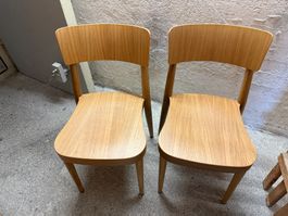 Horgenglarus Stapel Stühle neu!