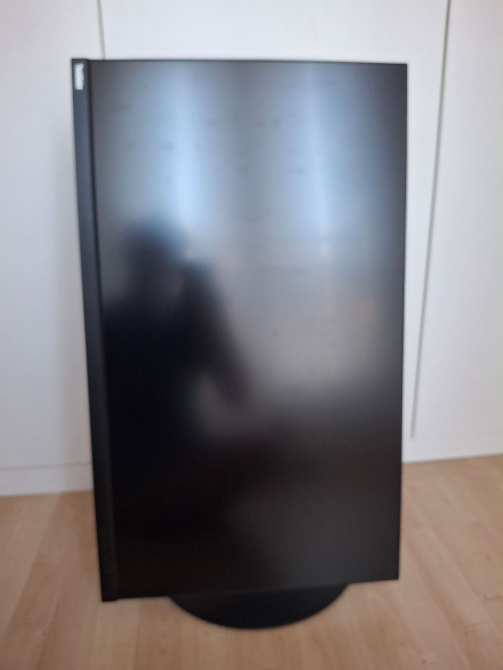 Lenovo Monitor: Lenovo ThinkVision P32u-10 – Usato da Zug venduto da Donot 1