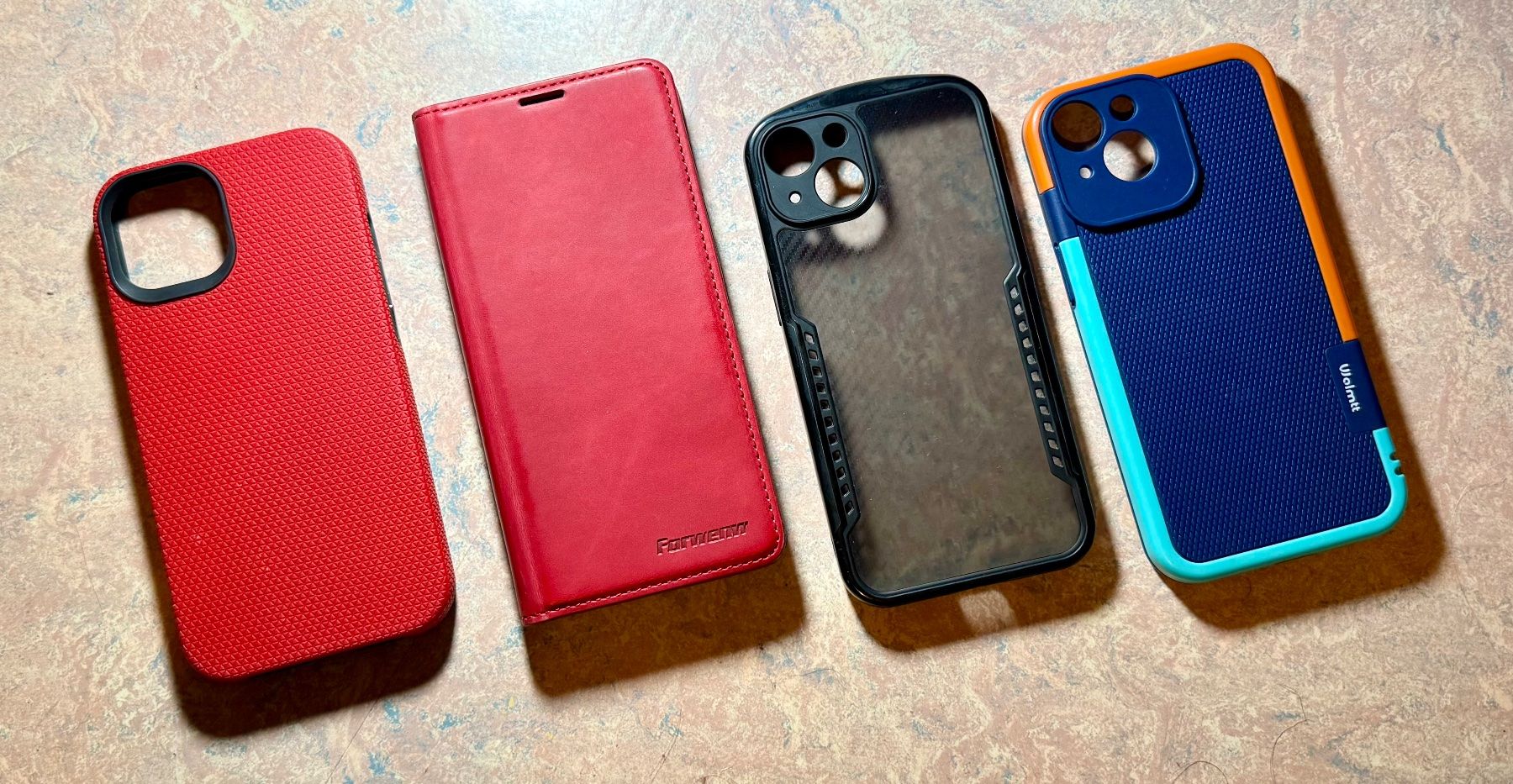 Cover & Protezioni schermo: 4 Hüllen für iPhone 13 – Usato da Mittelhäusern venduto da Rowing1919