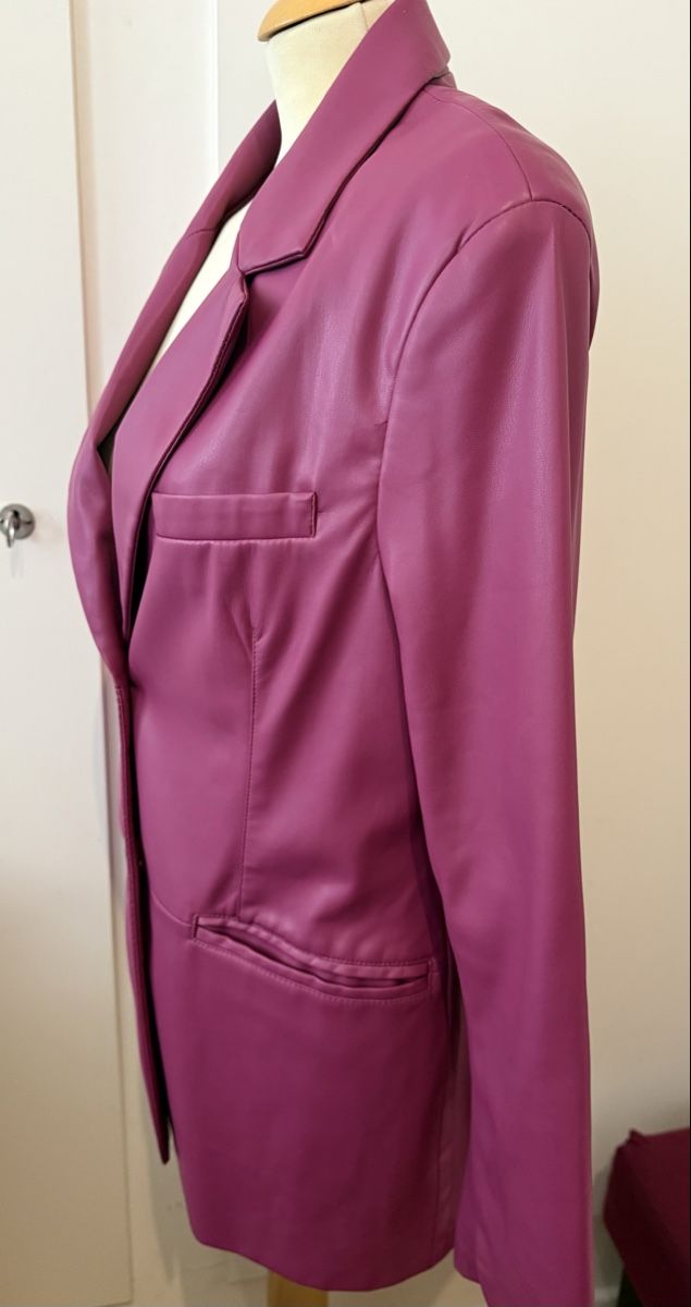 Bershka Giacche: Veste simili cuir rose rouge – Nuovo (secondo la descrizione) da Le Locle venduto da tchanatakoua 3