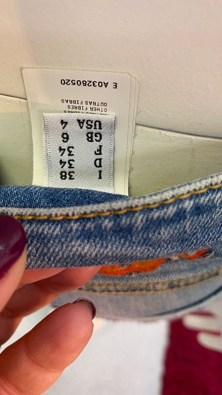 Hosen: Moschino kurze Hose – Neu und originalverpackt aus Lachen SZ von HelvetiaLuxury 9