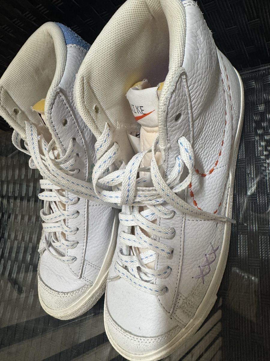 Nike Scarpe da donna: Nike Blazer Mid '77 Gr. 38 gebraucht – Usato da Liestal venduto da ind_km9z 1