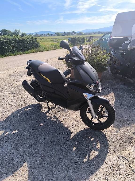 Gilera Scooter: Gilera Runner 125 ST 4T – Usato da genève venduto da centiero 1