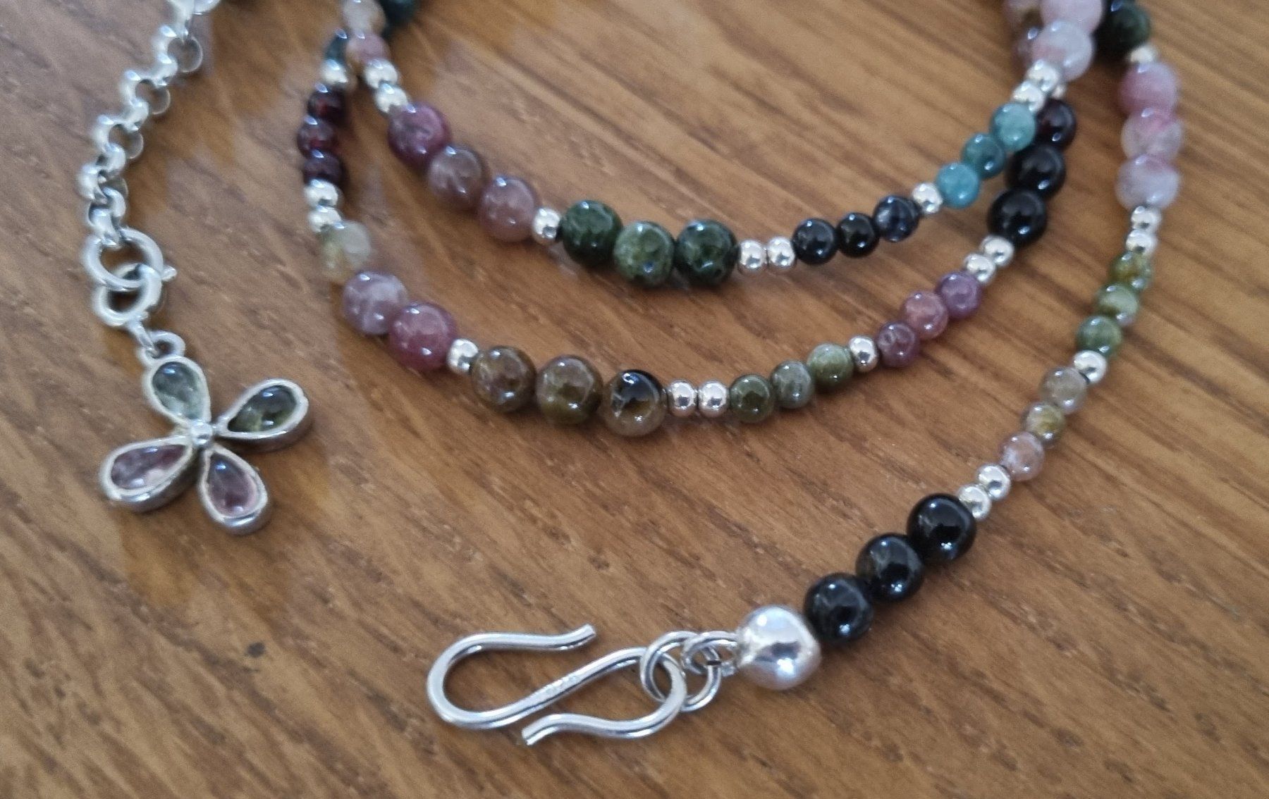 Catenine: Multicolor Turmalin Kette, 925 Silber Elementen - neu – Nuovo e nell'imballaggio originale da Gattikon venduto da myartshop 2