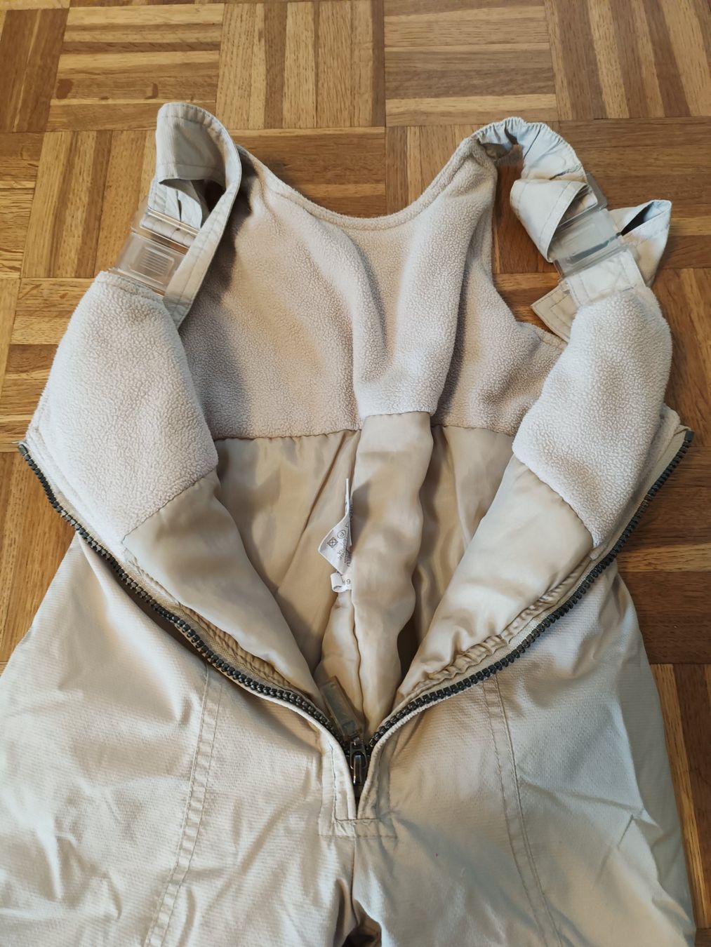 Pantaloni: Byte Winter Latzhose Gr 98 Kinder Beige – Usato da Oberhofen Thun'see venduto da cri_6md2 1