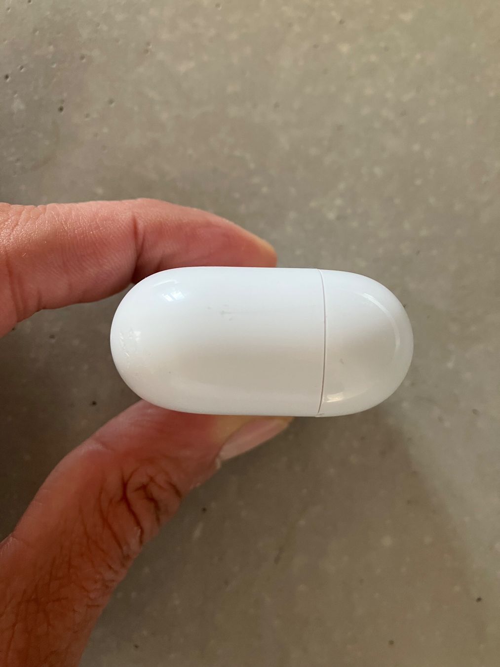 Apple Cuffie: APPLE AIRPODS PRO 2 Case – Usato da Lausanne venduto da mr.v 8
