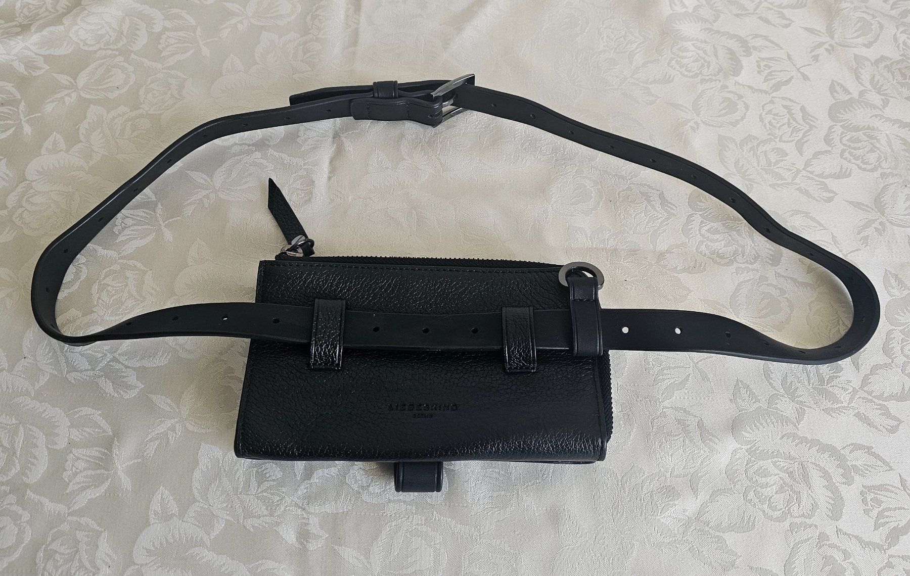 Liebeskind Borse da donna: *LIEBESKIND *Bauchtasche Leder – Usato da Bronschhofen venduto da Xena37 3