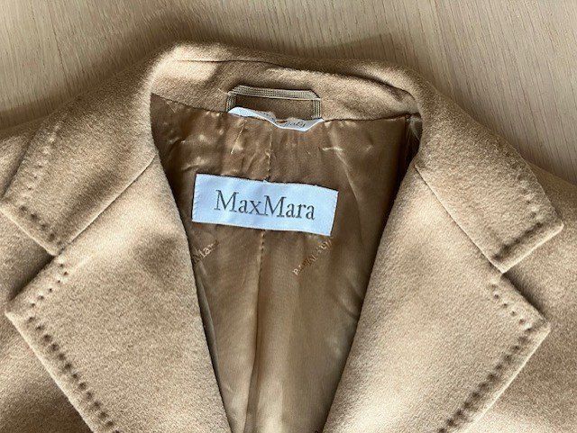 Max Mara Vestes: Blazer MaxMara, Gr. 36, 100 % Camelhaar – D'occasion à Brugg AG par Hellviolett 4