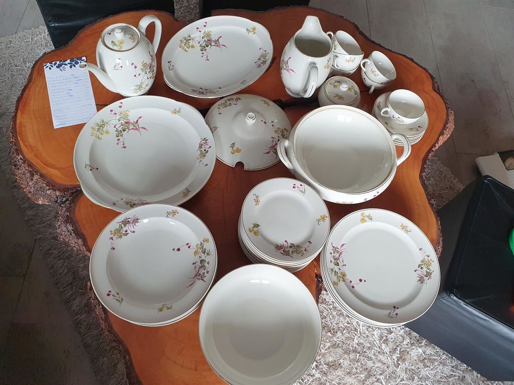 Geschirr Service Set Porzellan (Gebraucht) in Einsiedeln für CHF 54 ...