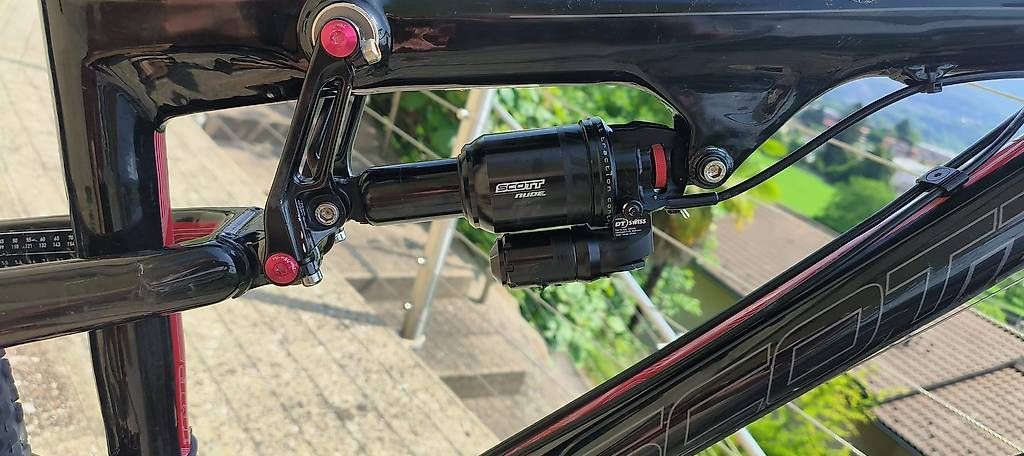 Scott Biciclette: Scott Spark LTD 26" vintage - Wettkampfvelo – Usato da Agno venduto da Snapyalpha 3