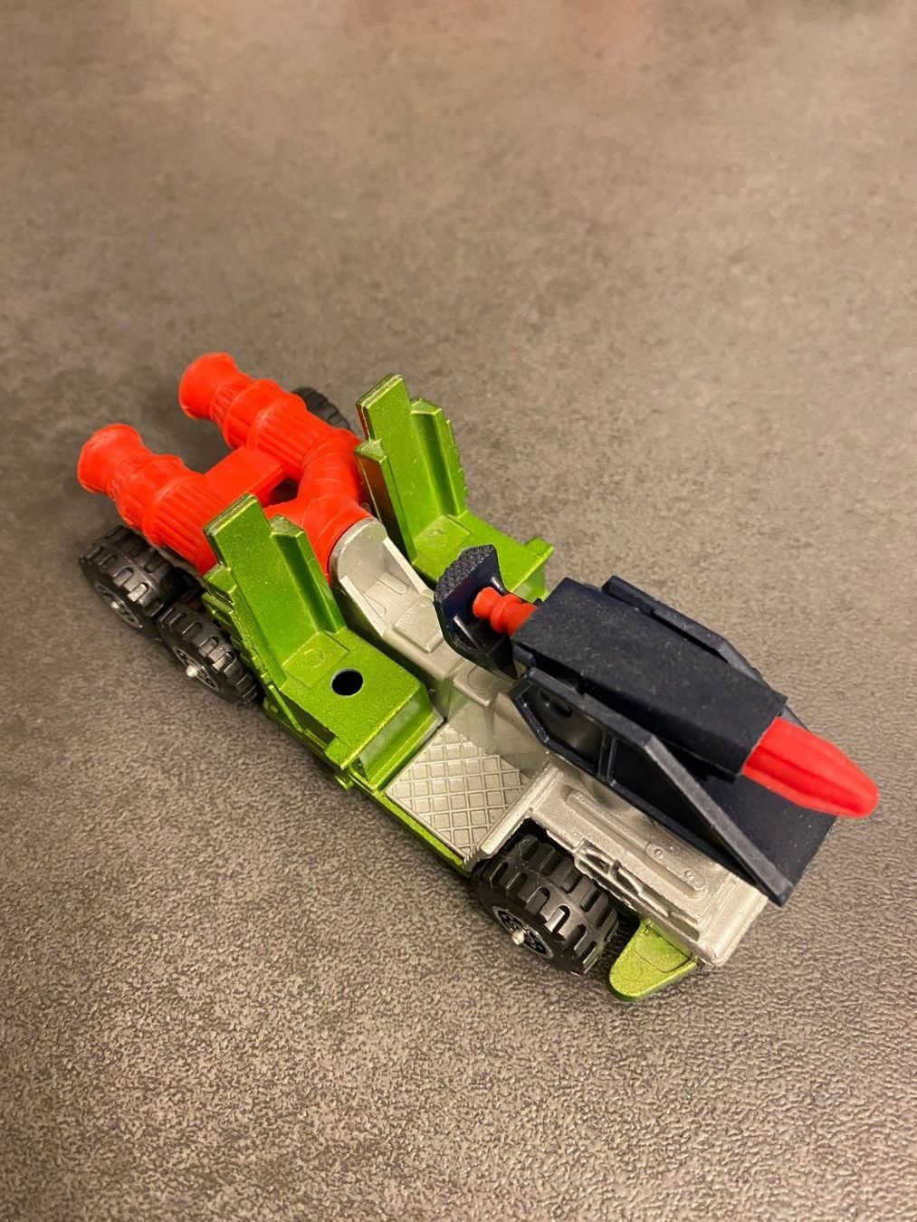 Dinky Toys Modellini d'auto: Dinky Toys Galactic War Chariot, incomplet – Usato da Meyrin venduto da Abac007
