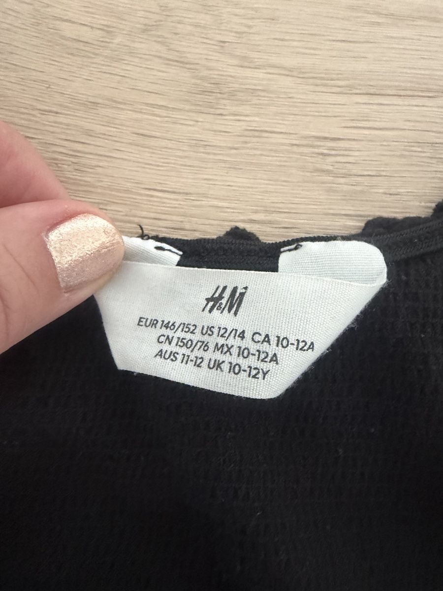 H&M Blusen, T-Shirts & Tops: H&M Langarmshirt 146 cm – Neu (gemäss Beschreibung) aus Wallisellen von Nataschab0 1
