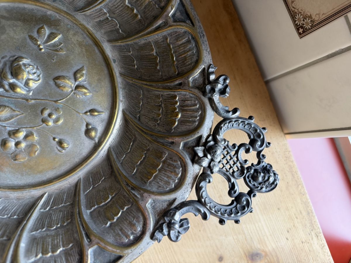 Servierplatten: Dekorative Schale Zinn Jugendstil  – Gebraucht aus Plasselb von SeislerBrocki 4