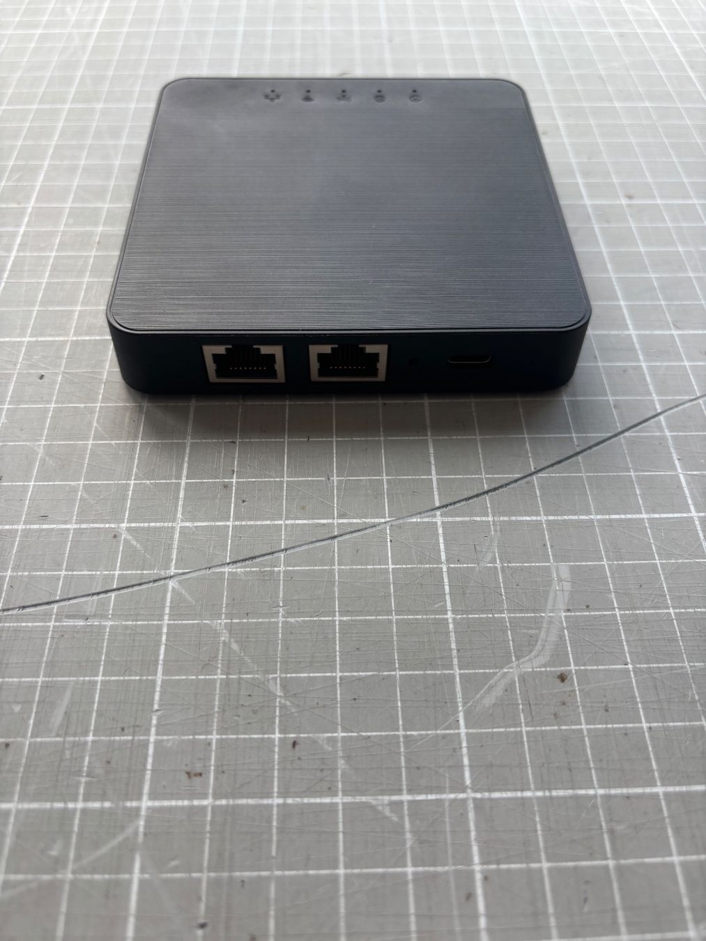 Modem & Router: WLAN-Router mit SIM-Karten-Slot, – Usato da Flawil venduto da Pirar 1