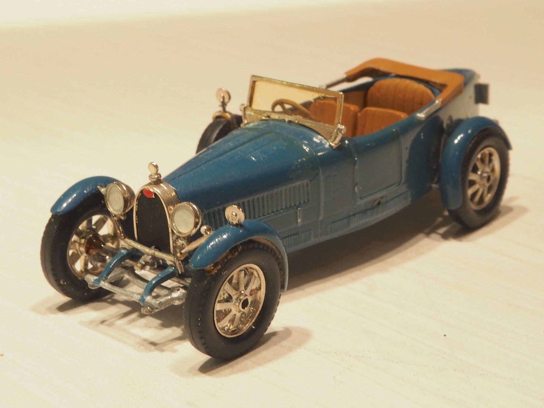Bugatti Modellautos: Bugatti Type 43 - Plumbies – Gebraucht aus Winterthur von 602ccm 1