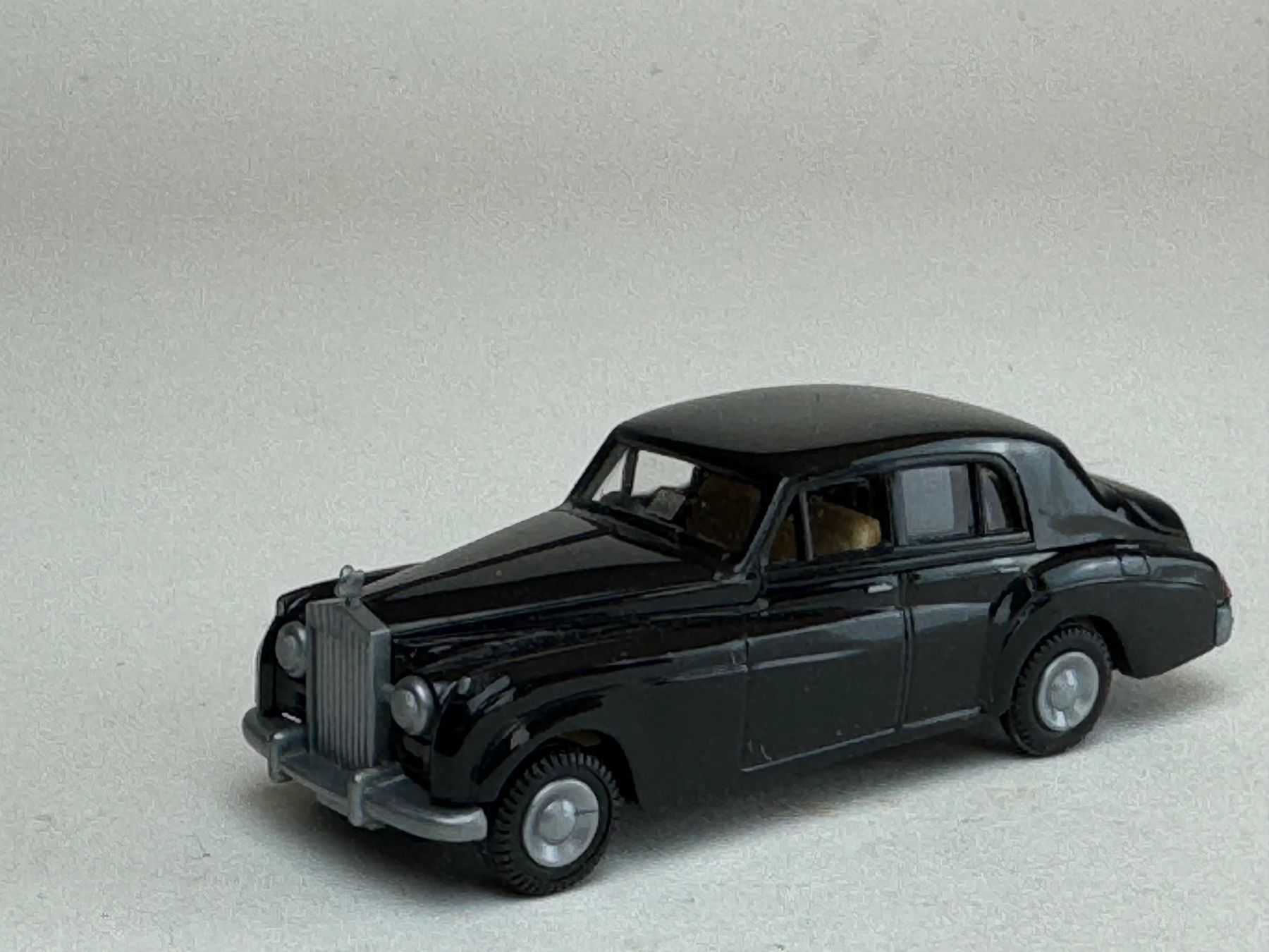 Praliné Modellautos: Praline Rolls Royce schwarz – Gebraucht aus Elm von Wikmtz