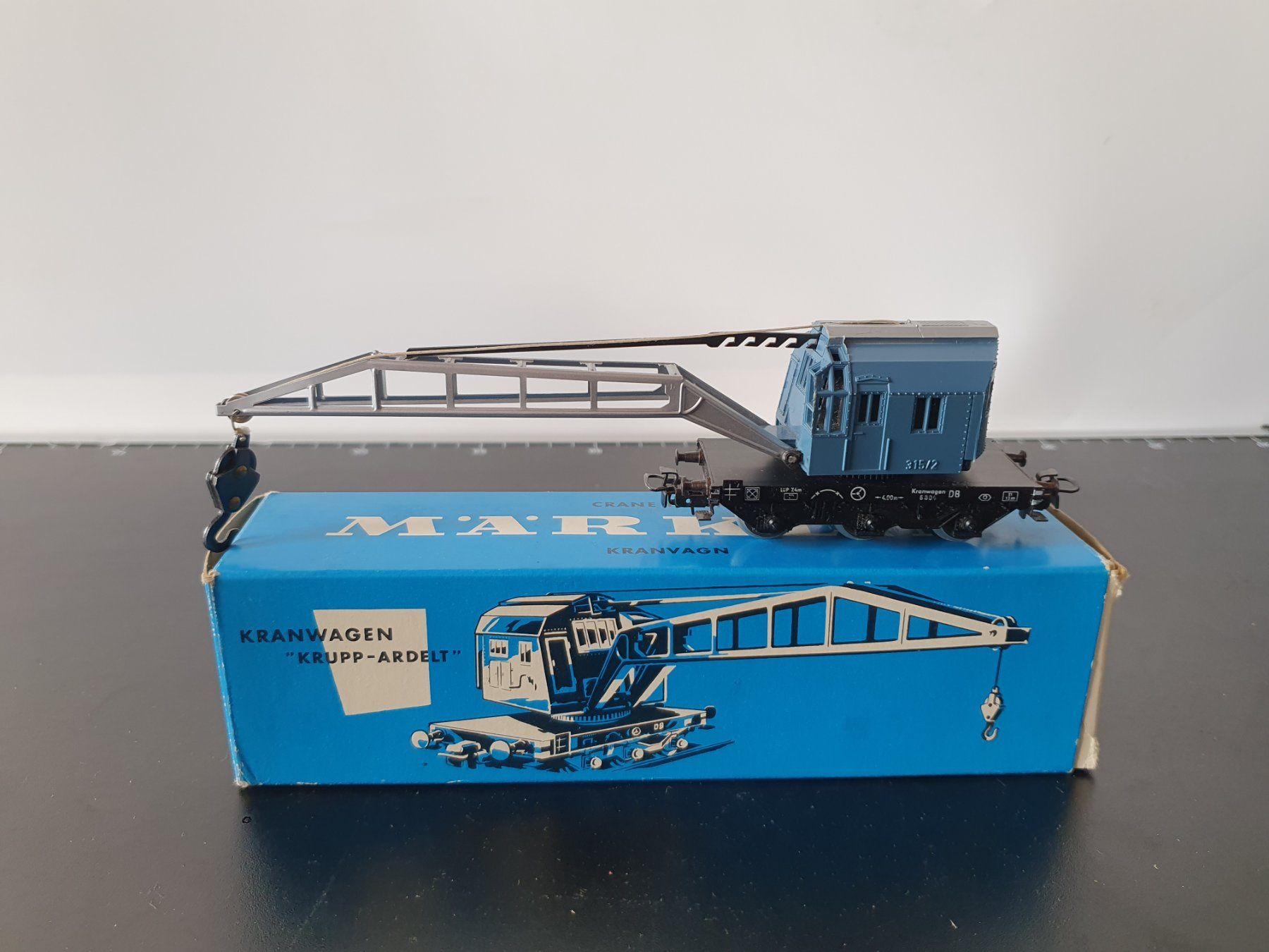 Märklin Trains électriques: MÄRKLIN: KRANWAGEN 4611 OVP – D'occasion à Biglen par taunus82 1