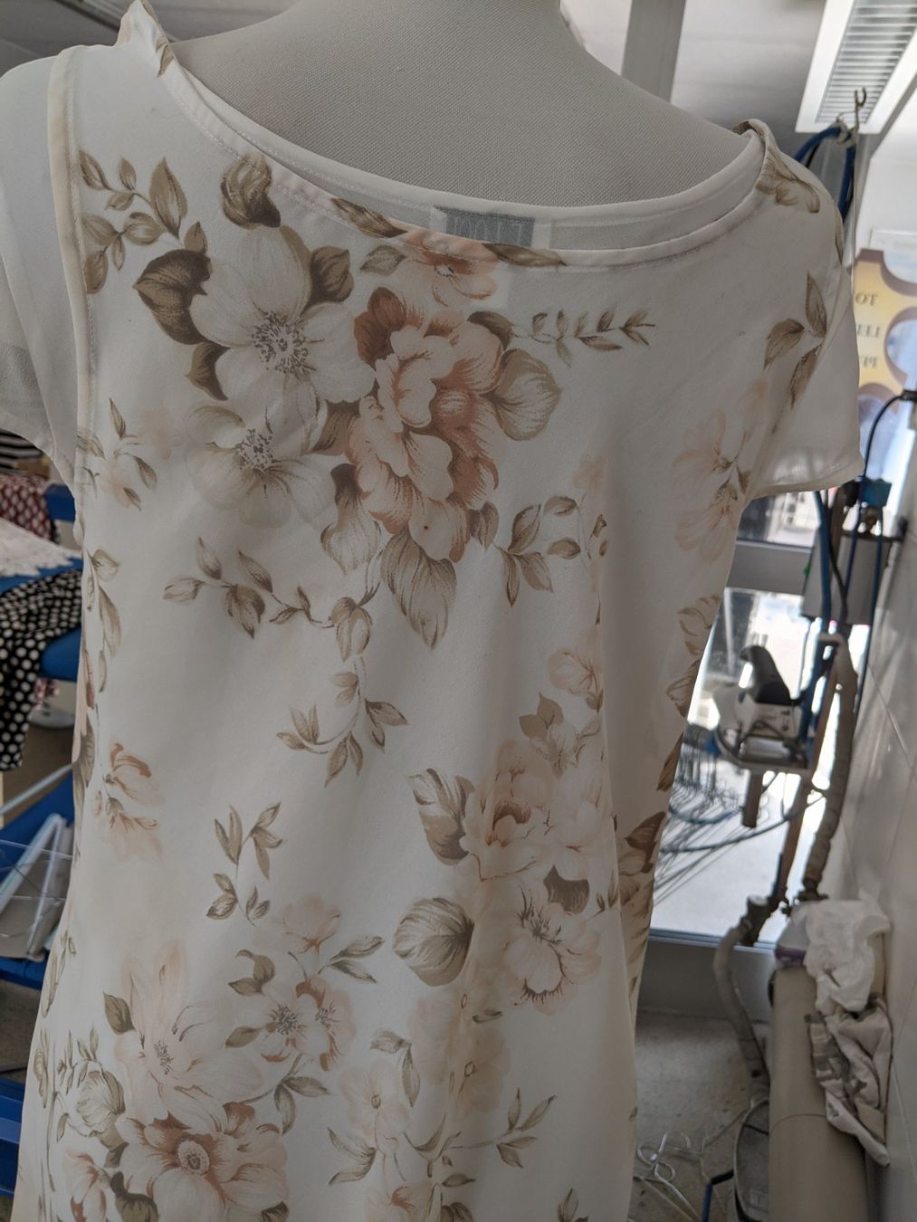 Vestiti: Sommerkleid GR 38 – Usato da Langnau am Albis venduto da Judithsebi 6