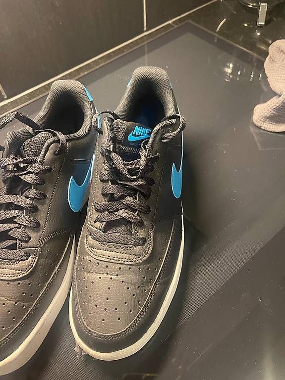 Herrenschuhe: Sneaker / Turnschuhe Nike schwarz – Gebraucht aus Rütihof von sus_6r5m 2
