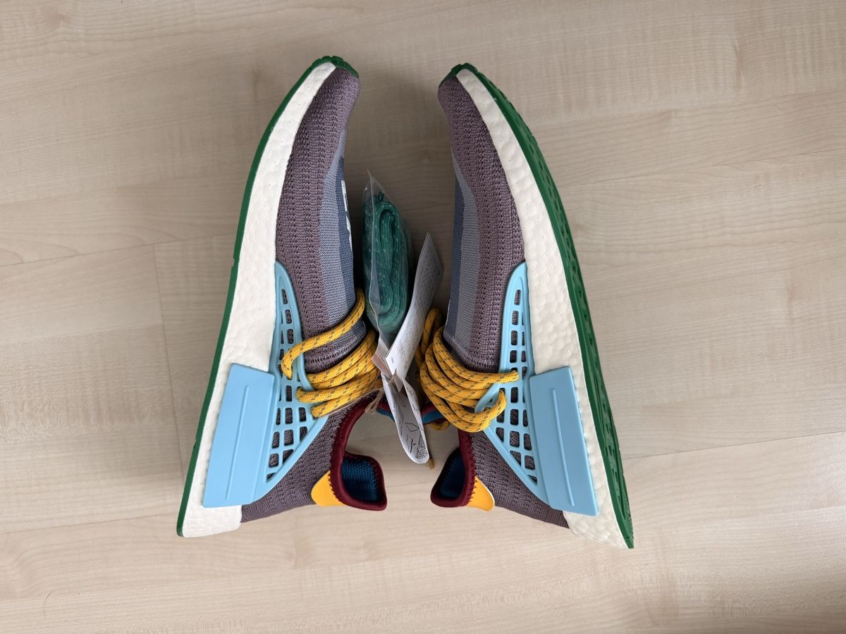 Adidas Scarpe da uomo: Adidas NMD Hu Pharrell Extra Eye Grau – Nuovo e nell'imballaggio originale da Neerach venduto da lar_tkp2 1