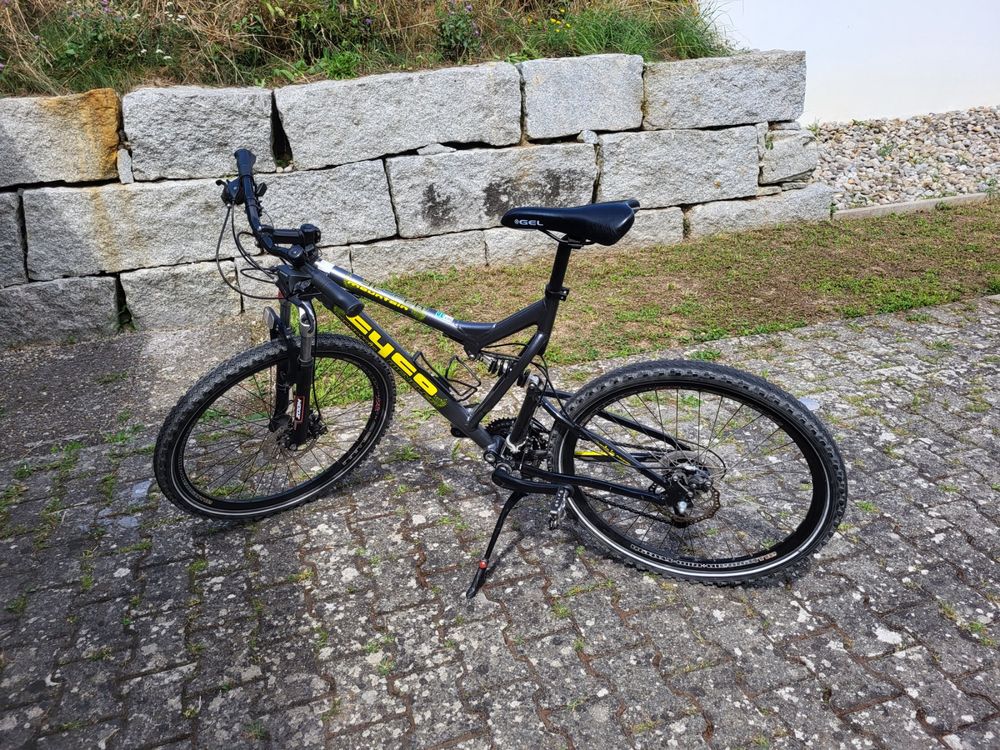 VENDS VELO MOUNTAIN BIKE Kaufen auf Ricardo