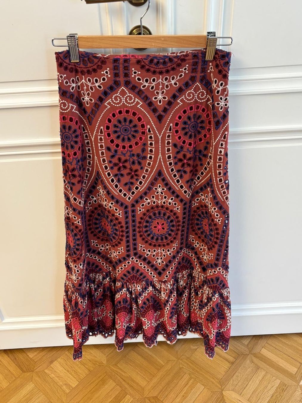 Zara Jupes: Jupe Zara TS – D'occasion à Conches par chn_hgl6 1