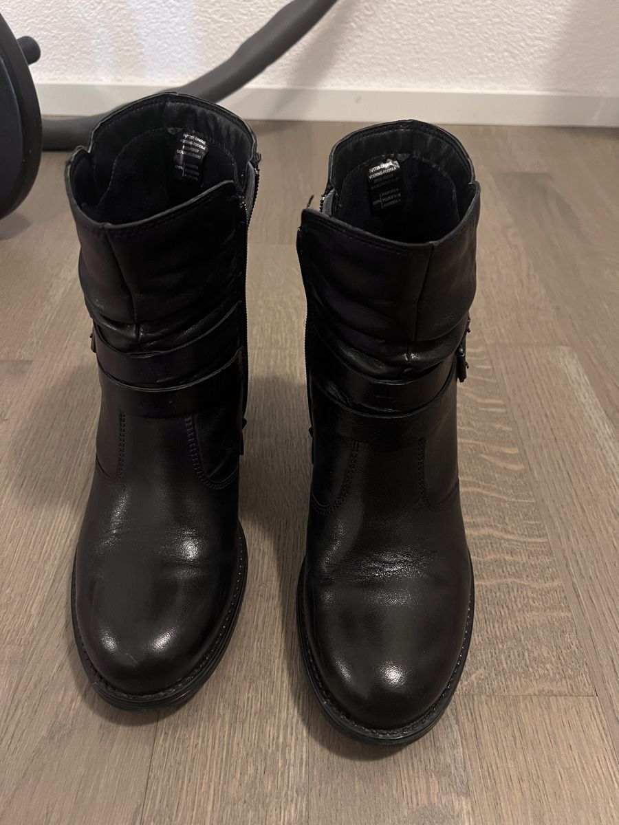 Scarpe da donna: Stiefelette easy street 38 – Usato da Root venduto da Fashionhomeandmore 1