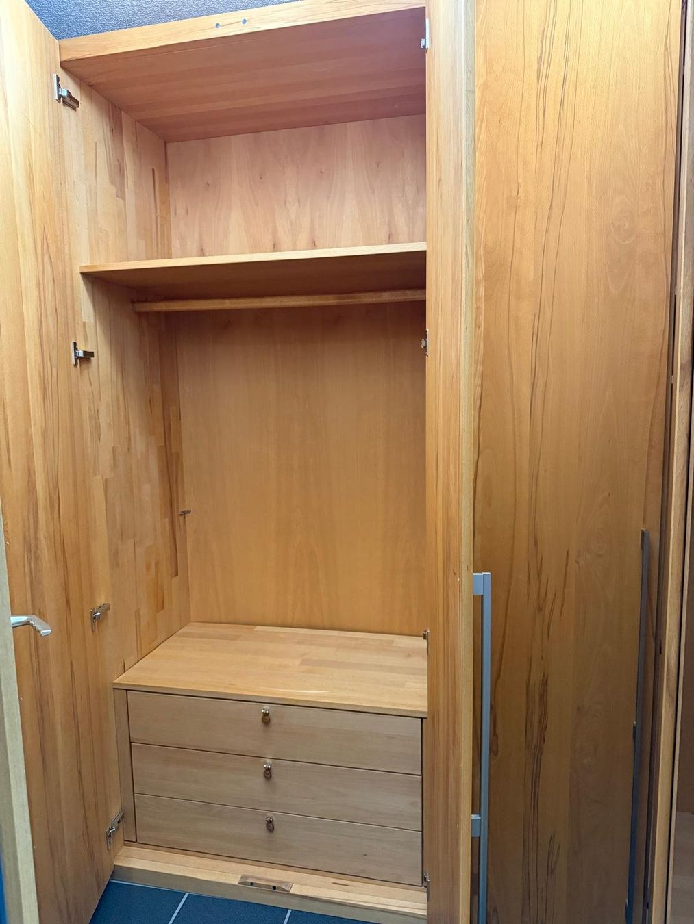 Team7 Armoires: Kleiderschrank Team7 – D'occasion à Thalwil par peterson17 3