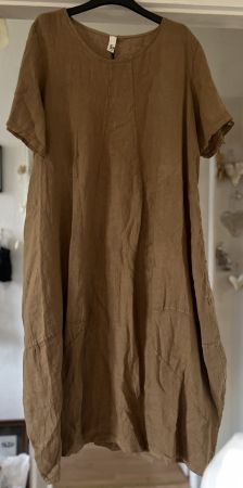 ROBE EN LIN!! M SOLDES DE FIN DE SAISON