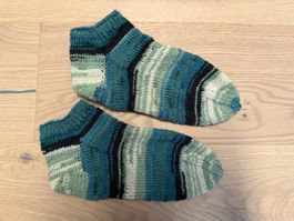 Sneakersocken Grösse 38 handgestrickt