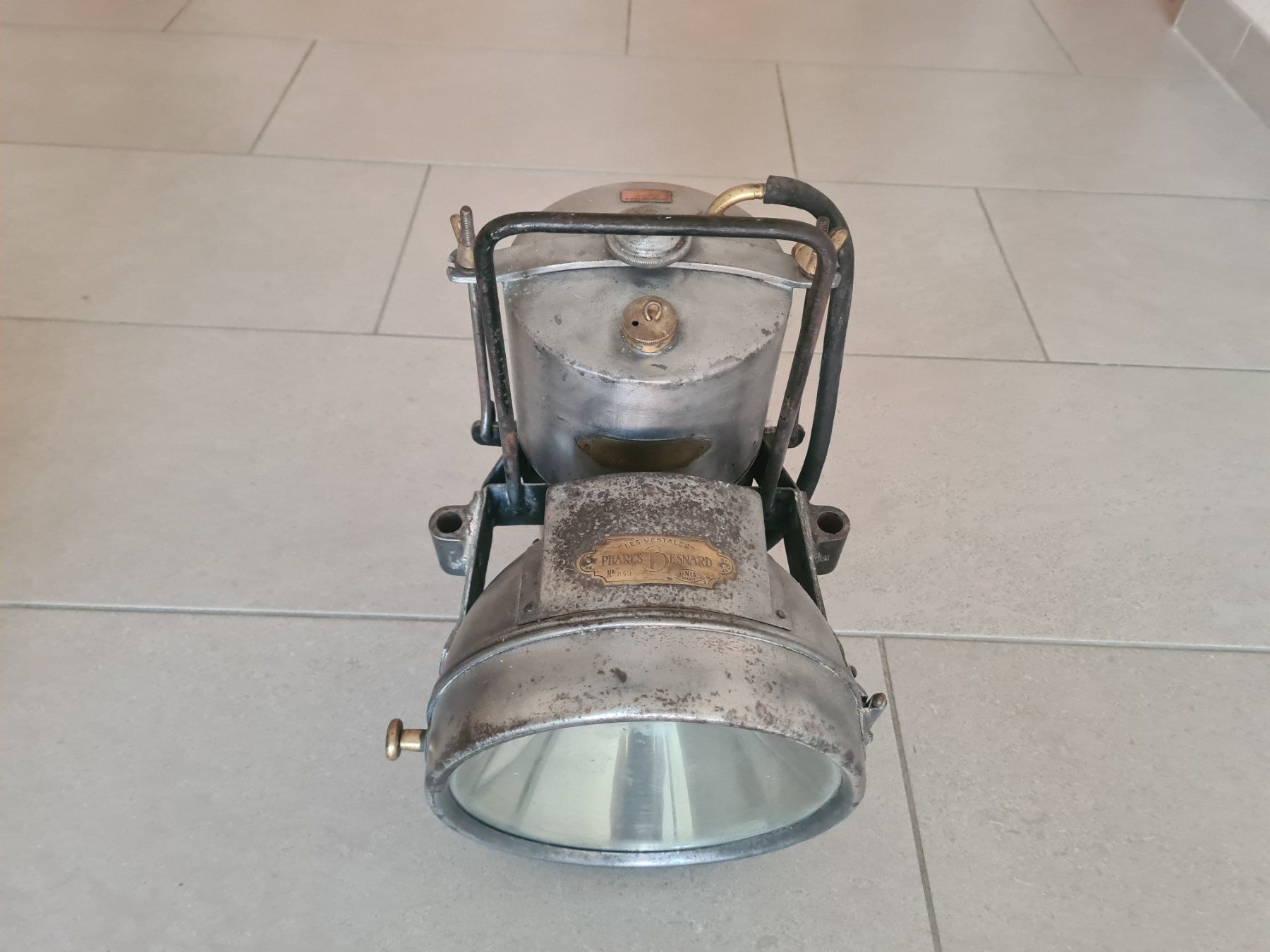 Tutti pezzi di ricambio auto: PHARE  PRE-WAR  OLDTIMER  VINTAGE  COLLECTION – Usato da Bellevue venduto da BURGOLMANIA 2